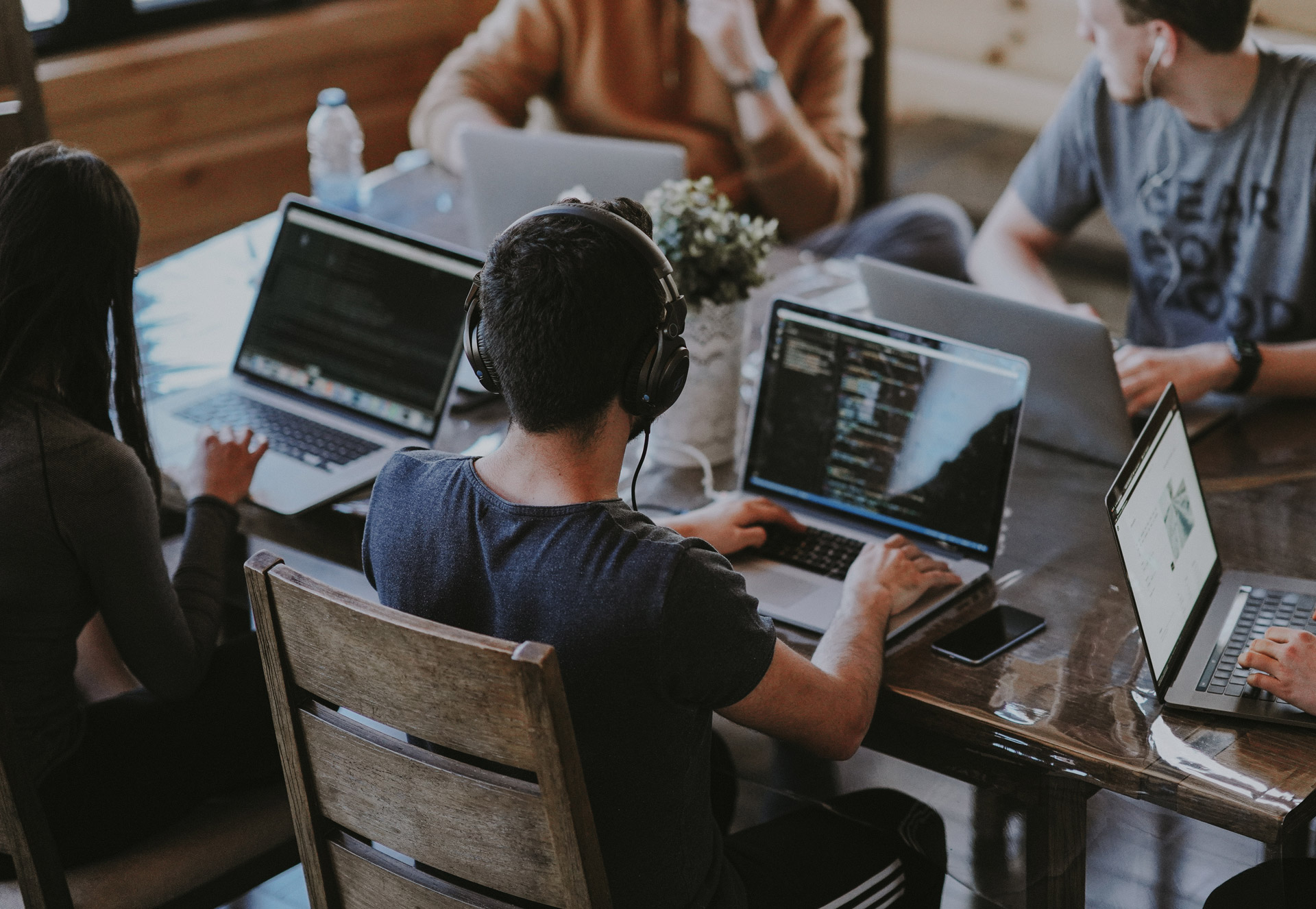 How CRM Can Help You Boost Business Sales?