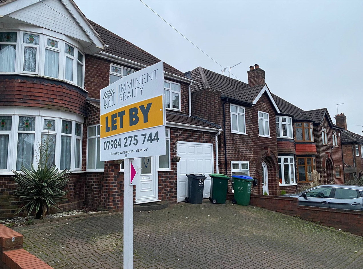 Why Should I Look for Estate Agents in West Bromwich? 