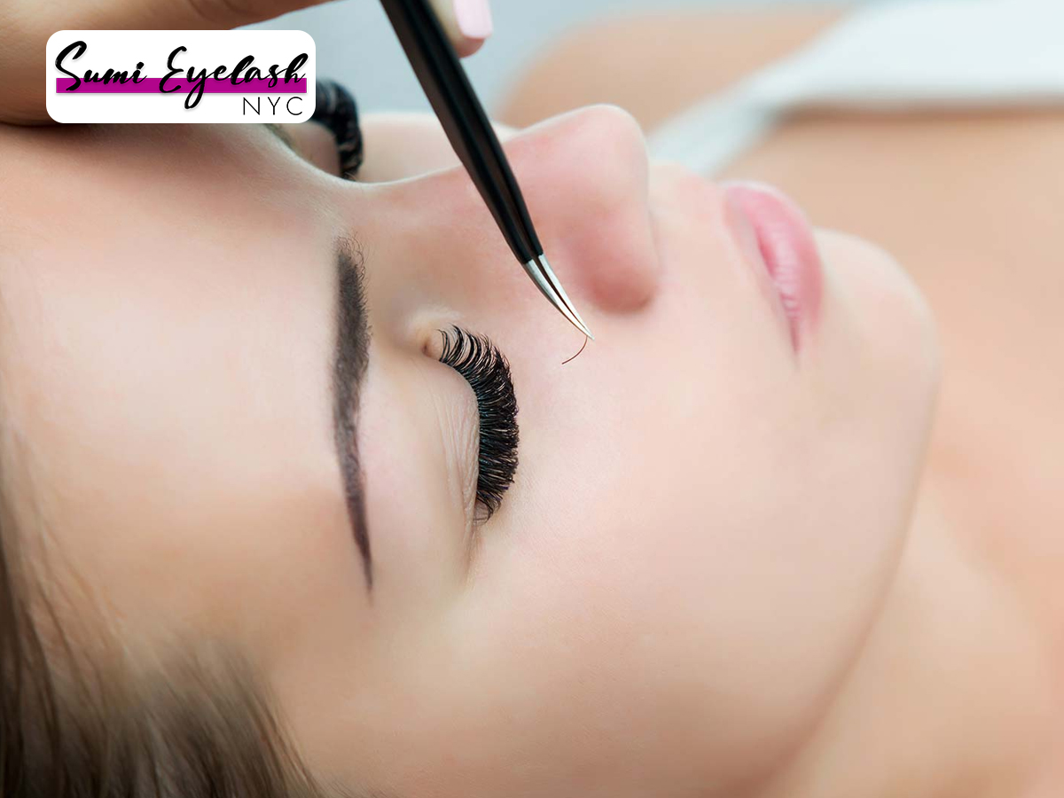 Enhance Your Look with Blooming Volume Bottom Eyelash Extensions