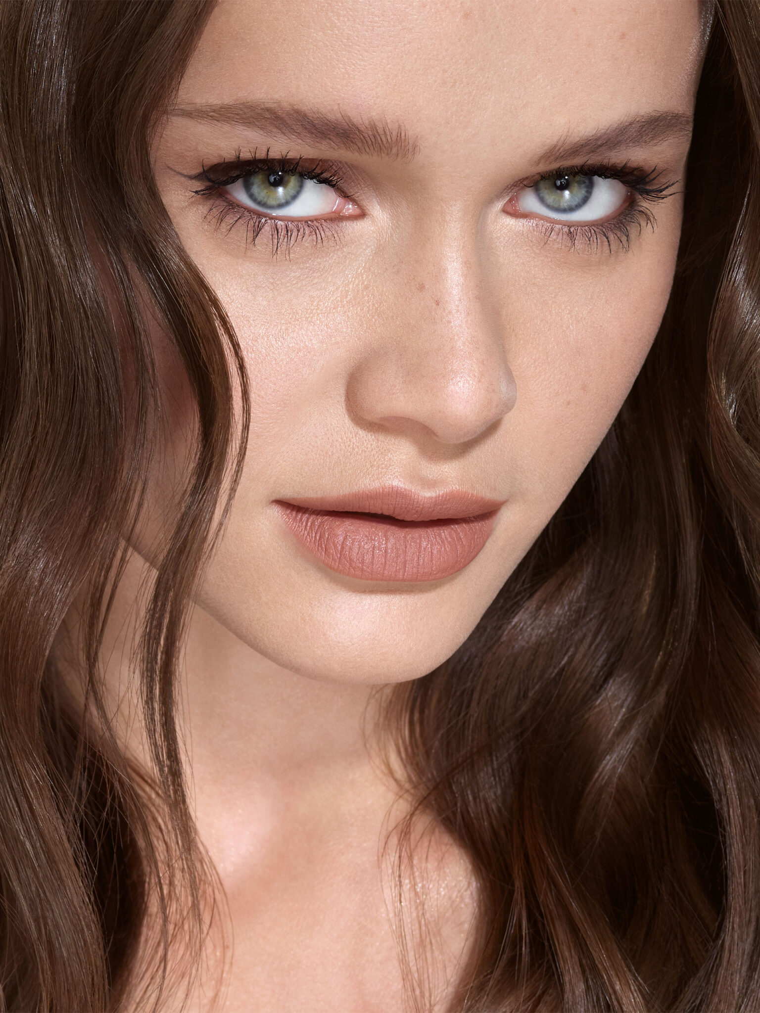 Unlocking Beauty Secrets: From Skincare to Makeup Mastery for Radiant Confidence