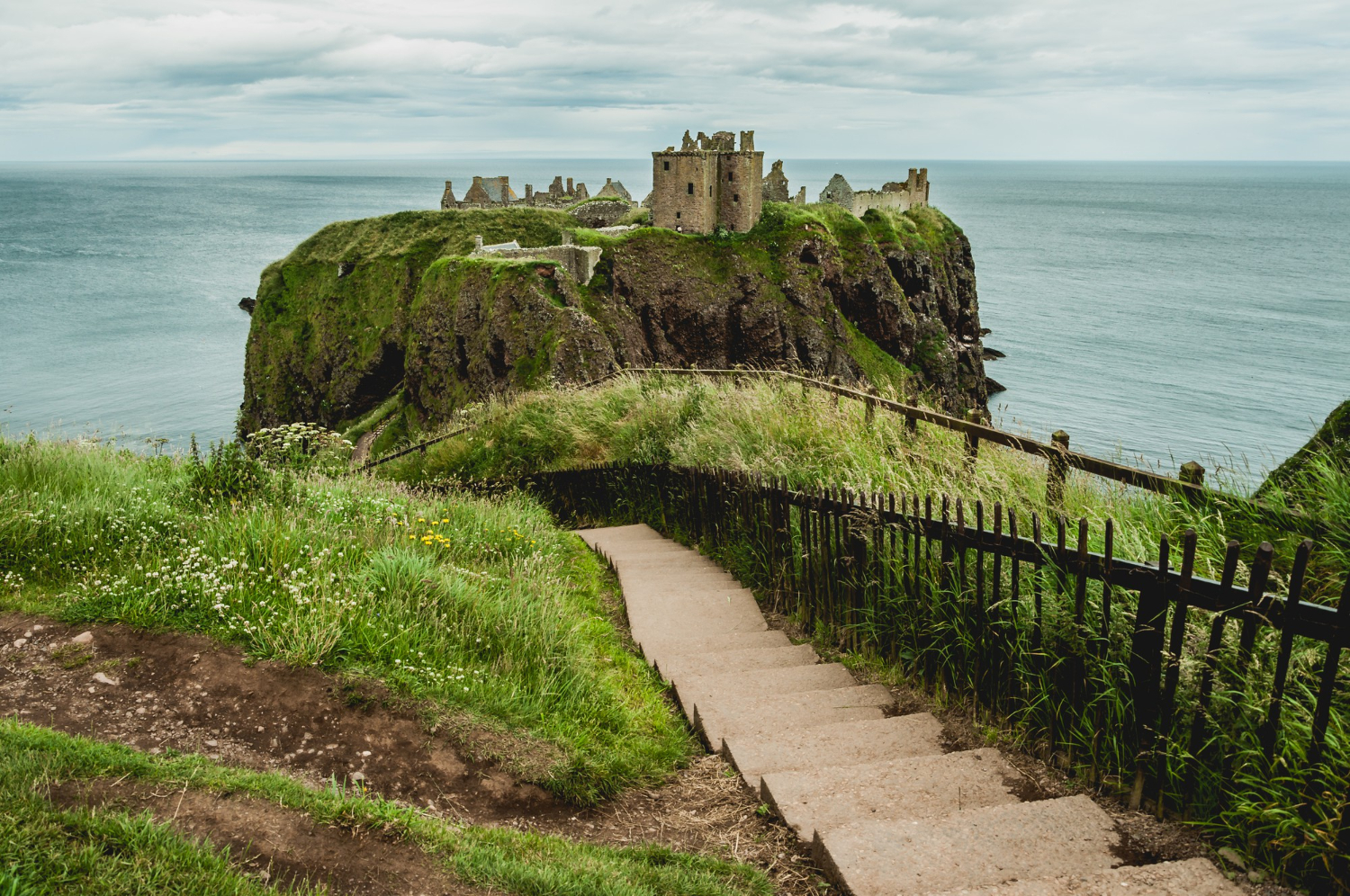 What to Consider While Choosing Ireland Tour Package?