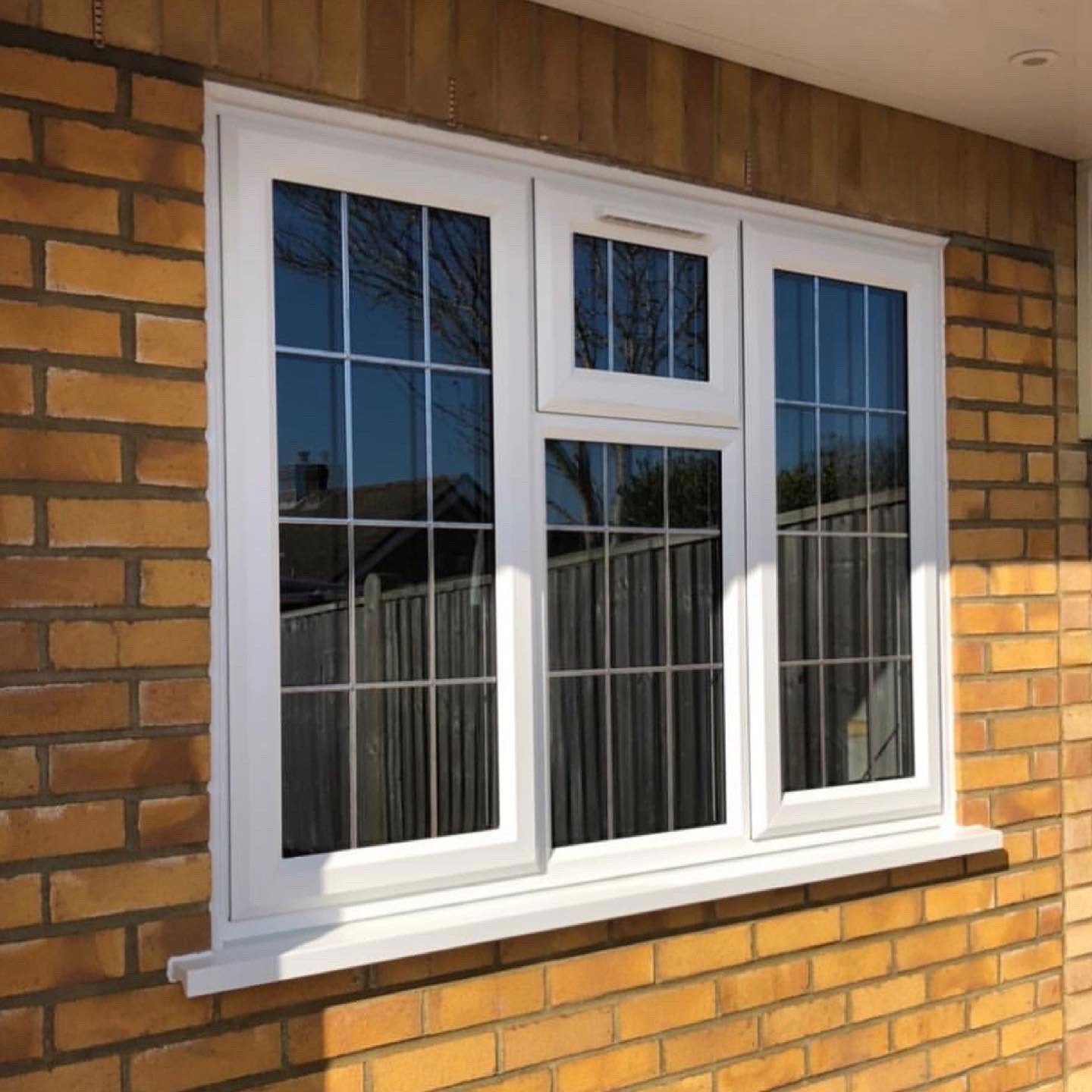 Enhancing Energy Efficiency and Aesthetics with Wooden Double Glazed Windows