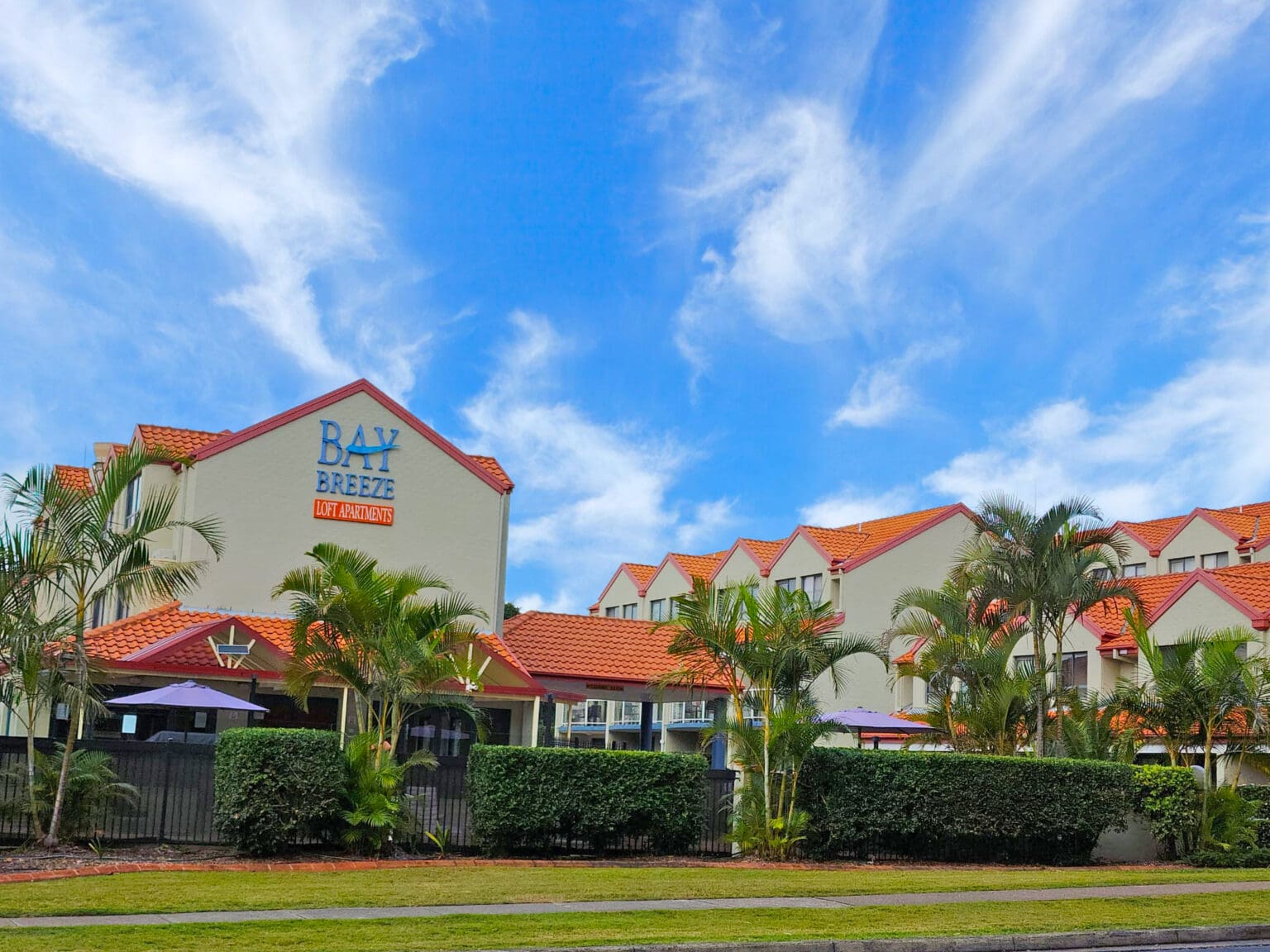 What Are the Benefits of Staying in a Holiday Apartment in Nelson Bay?