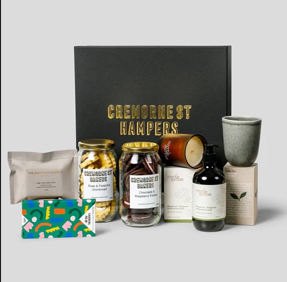 6 Thoughtful Themes for Custom Father’s Day Hampers