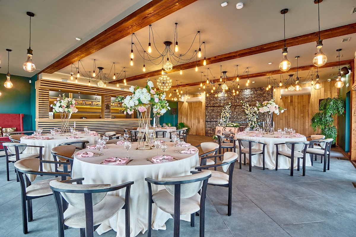 Complete Event Planning Guide to Create the Best Wedding Experience