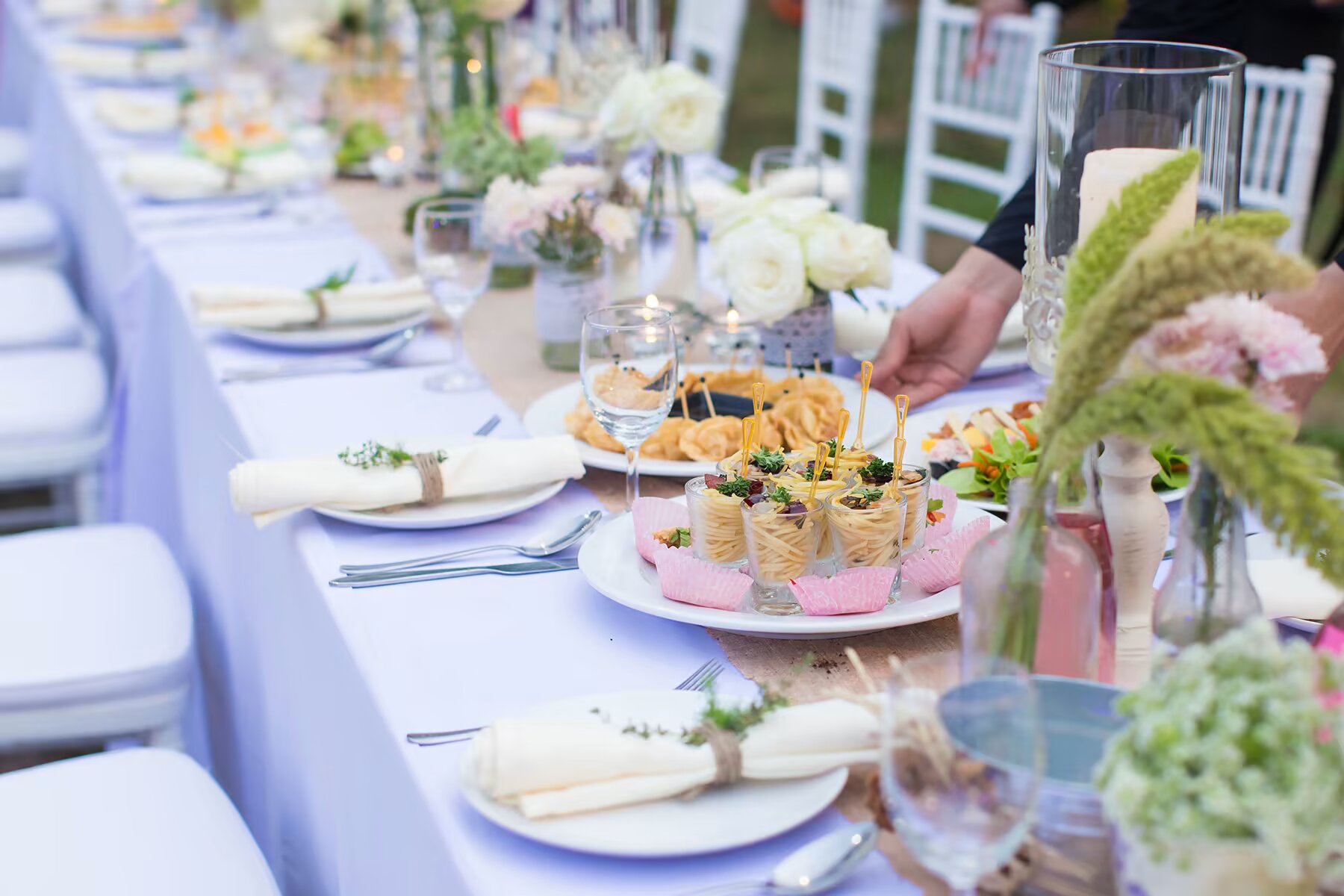 What are the Most Popular Wedding Catering Styles?