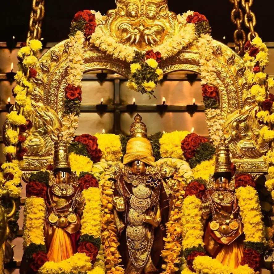 Welcome to Padmavathi Travels  Your Gateway to Divine Pilgrimages!