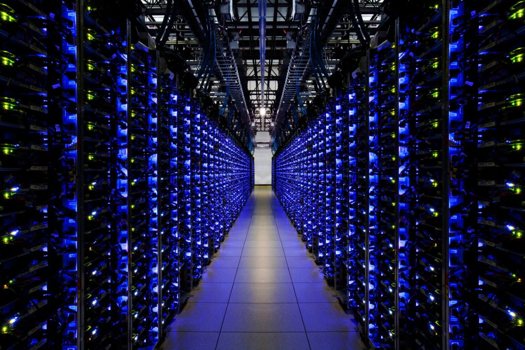 Rising Adoption of Cloud Services to Boost the Growth of the Global Data Center Switch Market   
