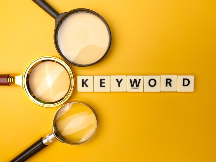 How to Boost SEO with a Keyword Assistant Tool