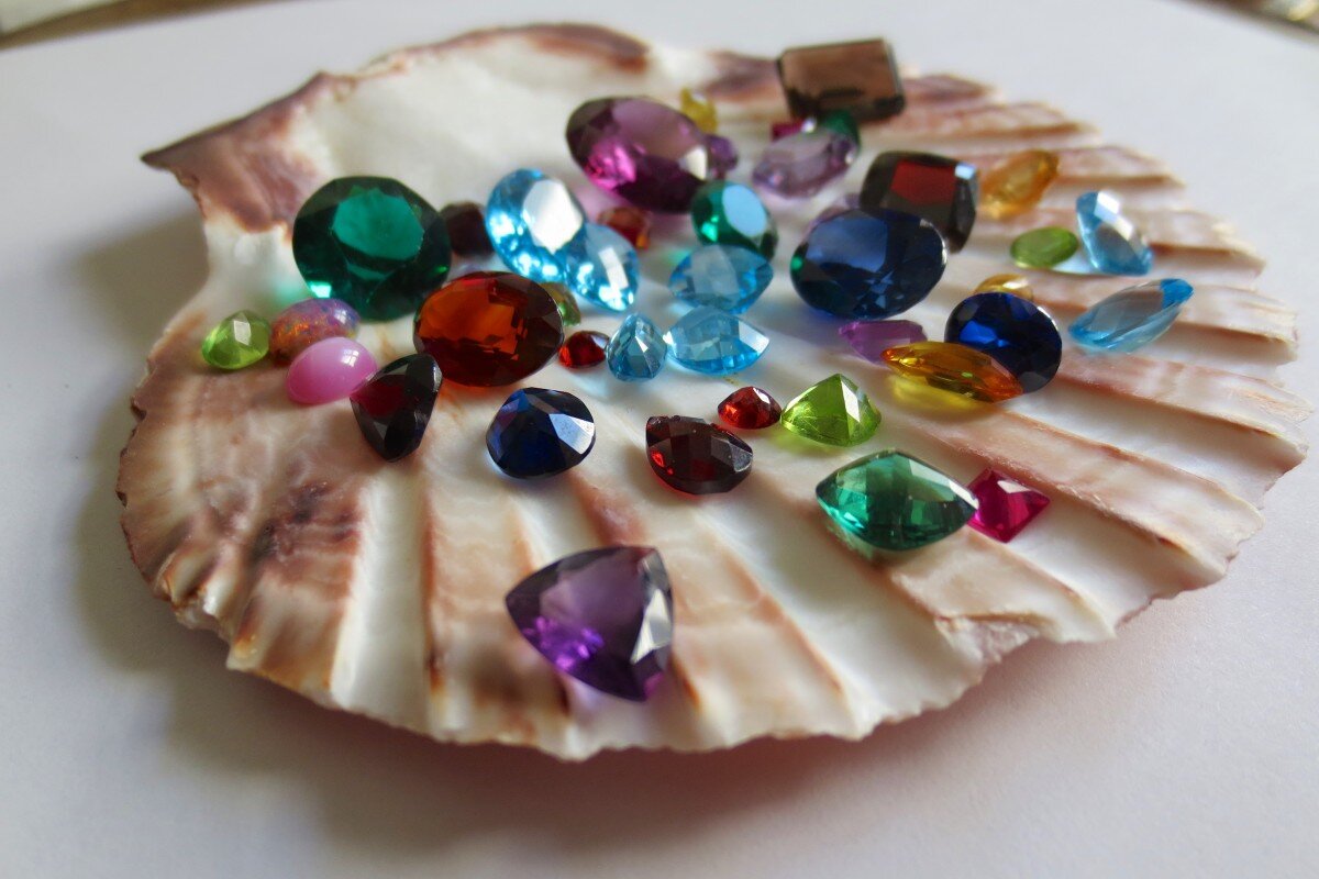 How Many Different Colors Of Diamonds Are There