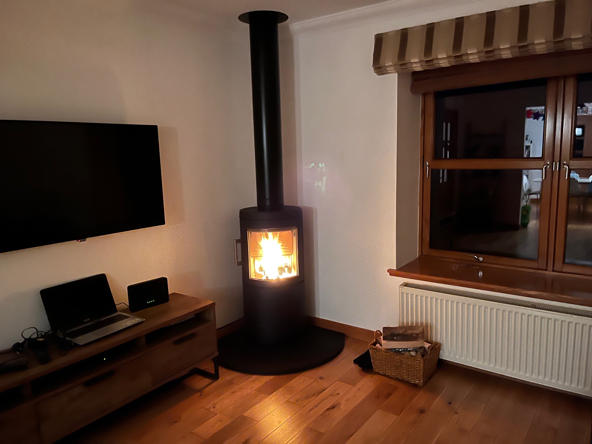 A Comprehensive Guide to Maintaining and Cleaning Stove Glass for Longevity and Optimal Performance.