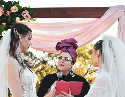 Tips For Choosing The Right DJ For Your Special Day