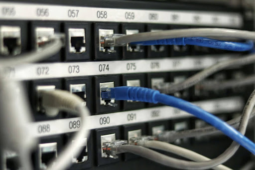 Hybrid Cloud for the Modern Enterprise: Leveraging Telecom and Network Infrastructure for Unmatched Scalability