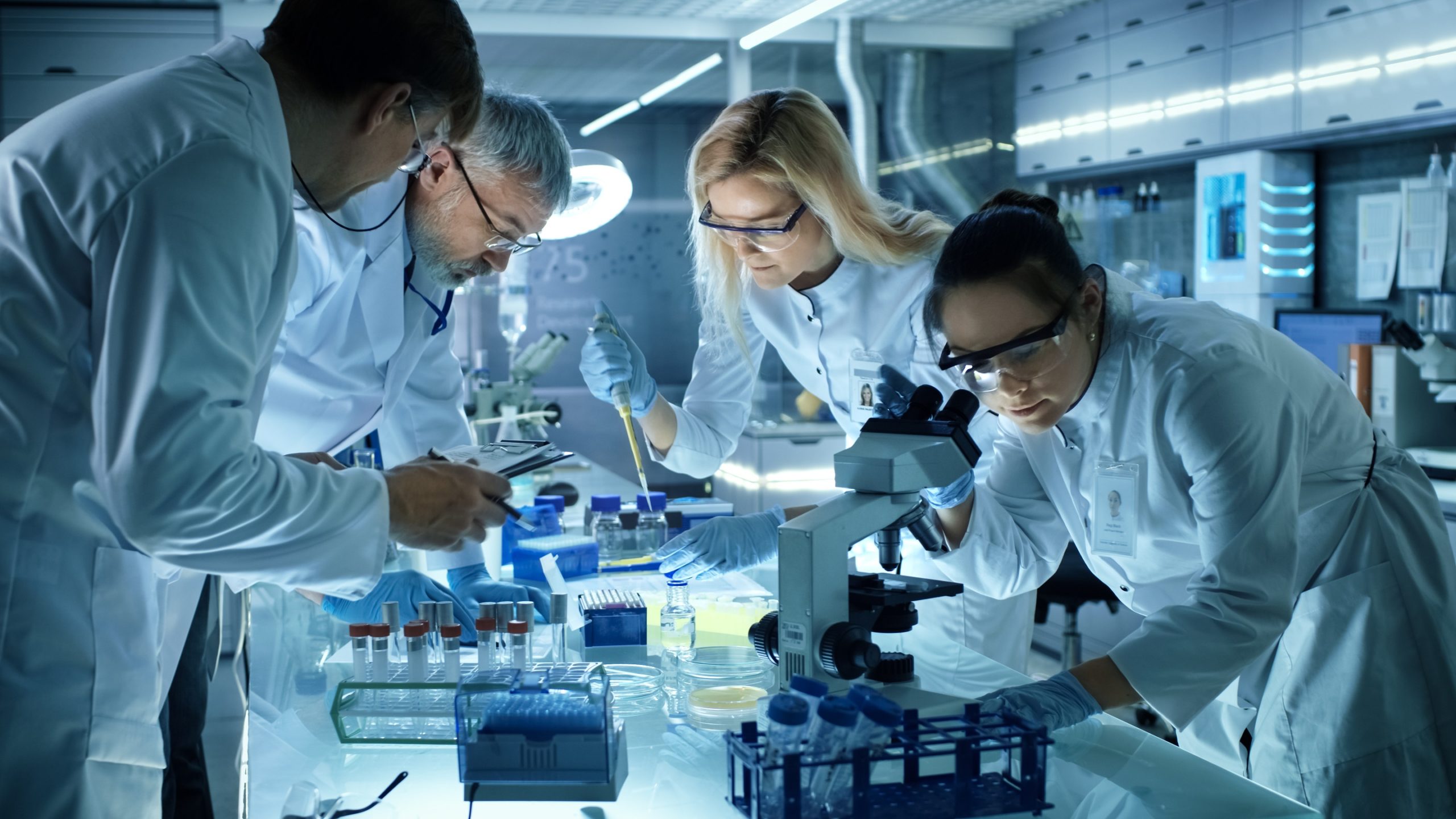 Revolutionizing Pharma: Emerging Technologies in Drug Discovery