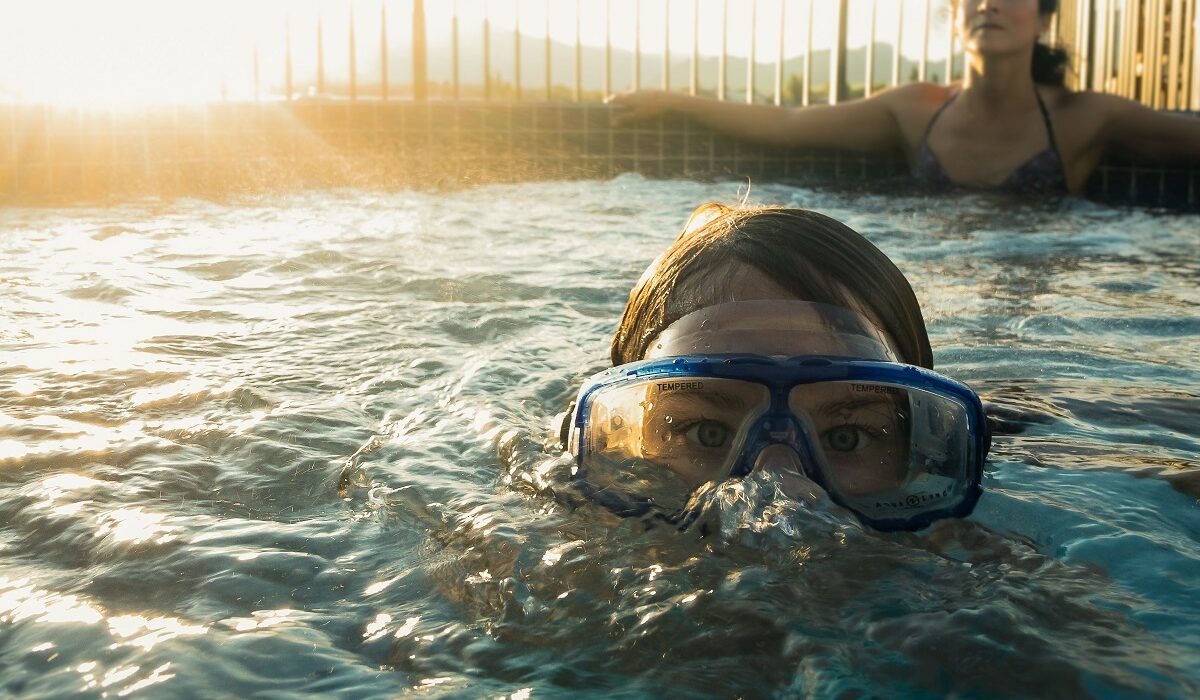 Dive into Adventure with the Pink Magic Swim Mask