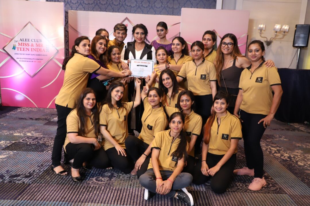 Best Makeup Academy in Noida