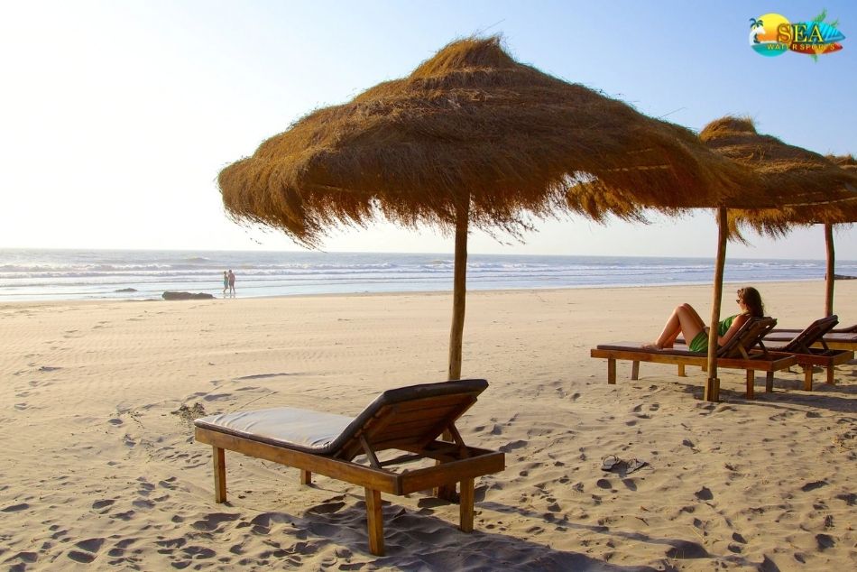 Ashwem Beach: The Perfect Place to Relax and Unwind