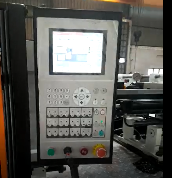 Installation of 1008 controller on 130 TON machine