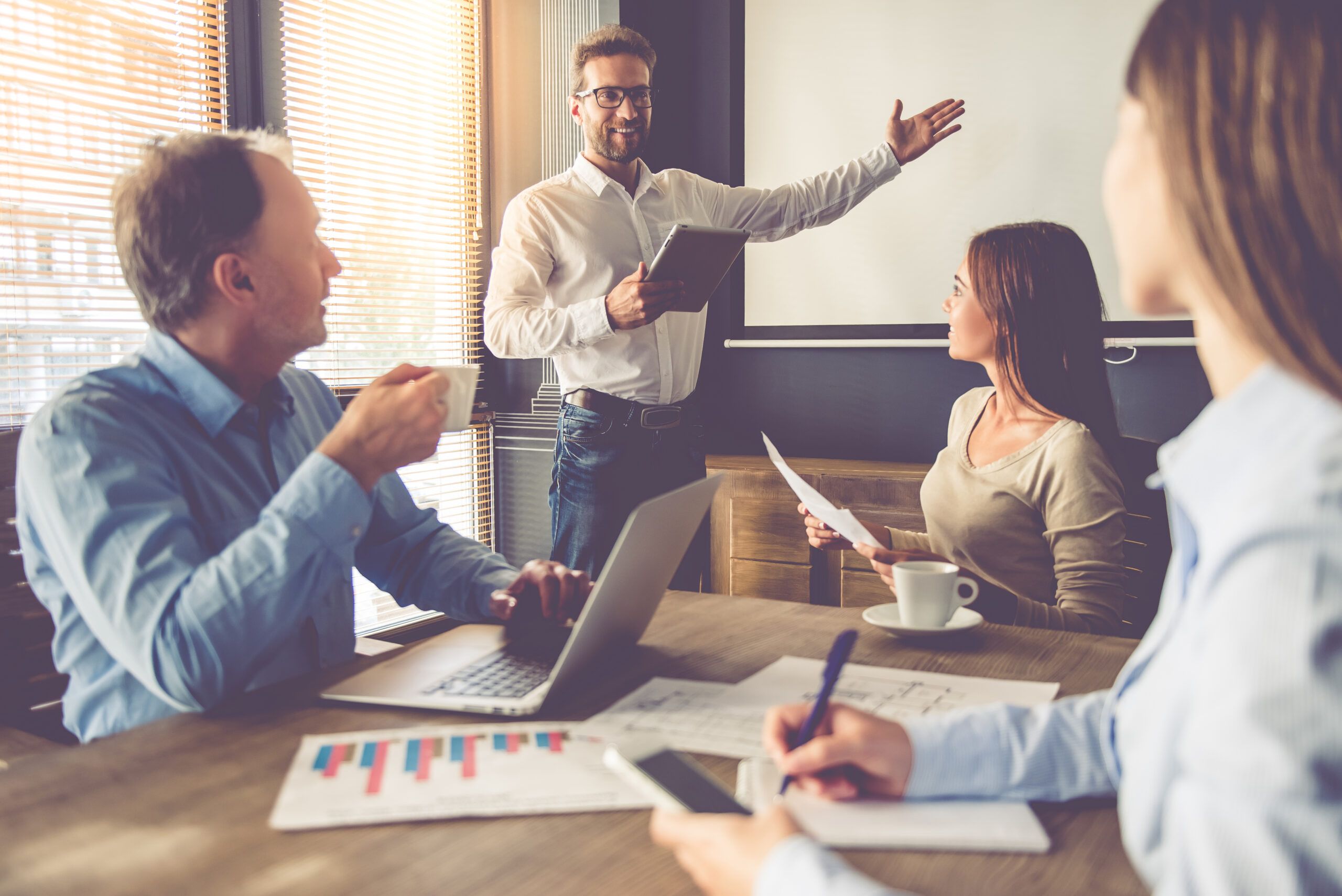Maximising Protection: Benefits of a Business Insurance Broker