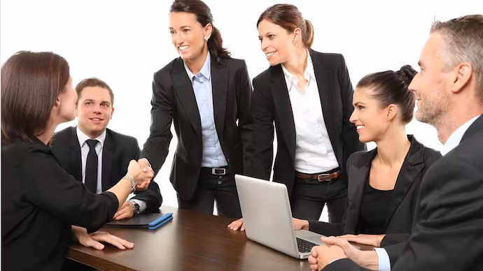 Achieve Career Success – The Power of Graduate Diploma of Management in Australia