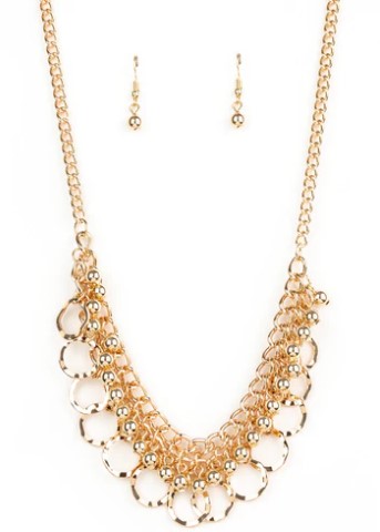 Why Should You Always Buy Earrings From Jewelry Stores?