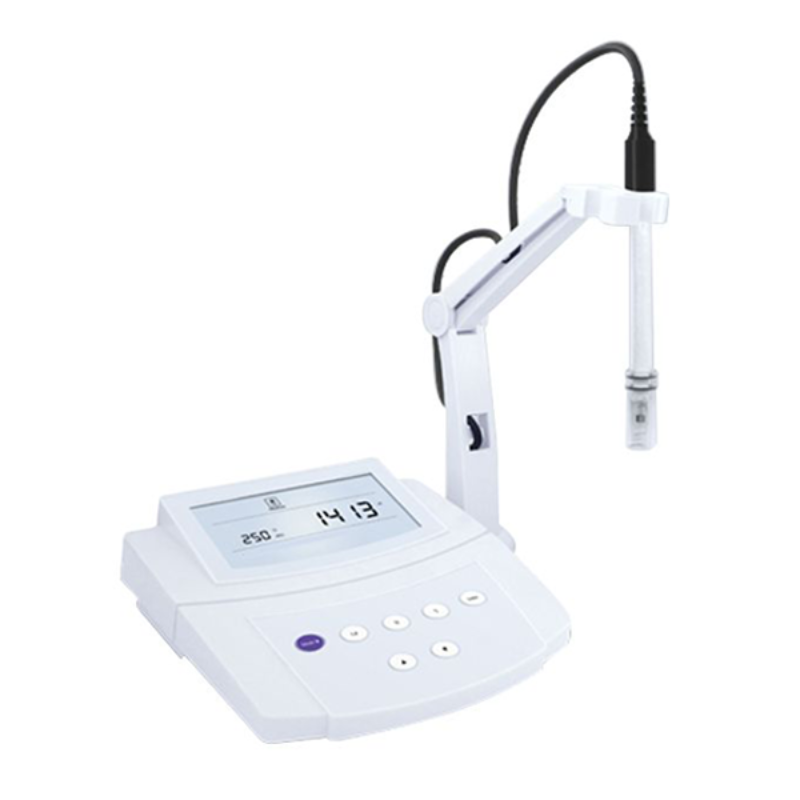 Benchtop conductivity meter