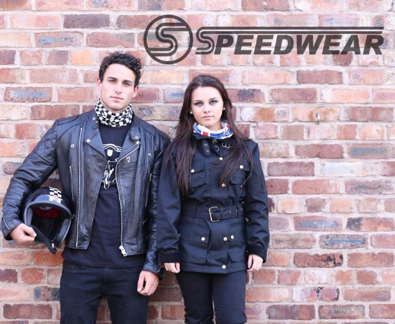 How Do Waxed Jackets for Bikers Balance Fashion and Function?