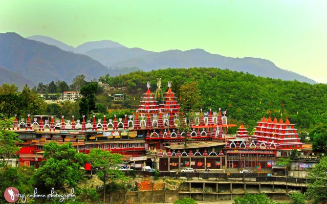 Book Delhi to Dehradun Cab for One Way and Return