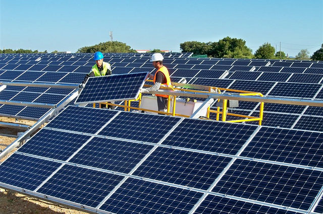 100% Committed Solar Company in the USA - Premier Solar Solutions