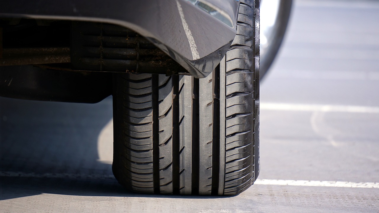 Experiencing Year-Round Brilliance with Veuro VE304: A Pioneering Tyre in Qatar’s Terrain 