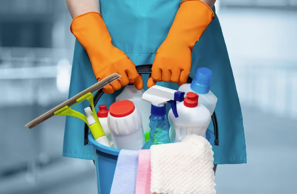 Roles and Responsibilities of Cleaning Services