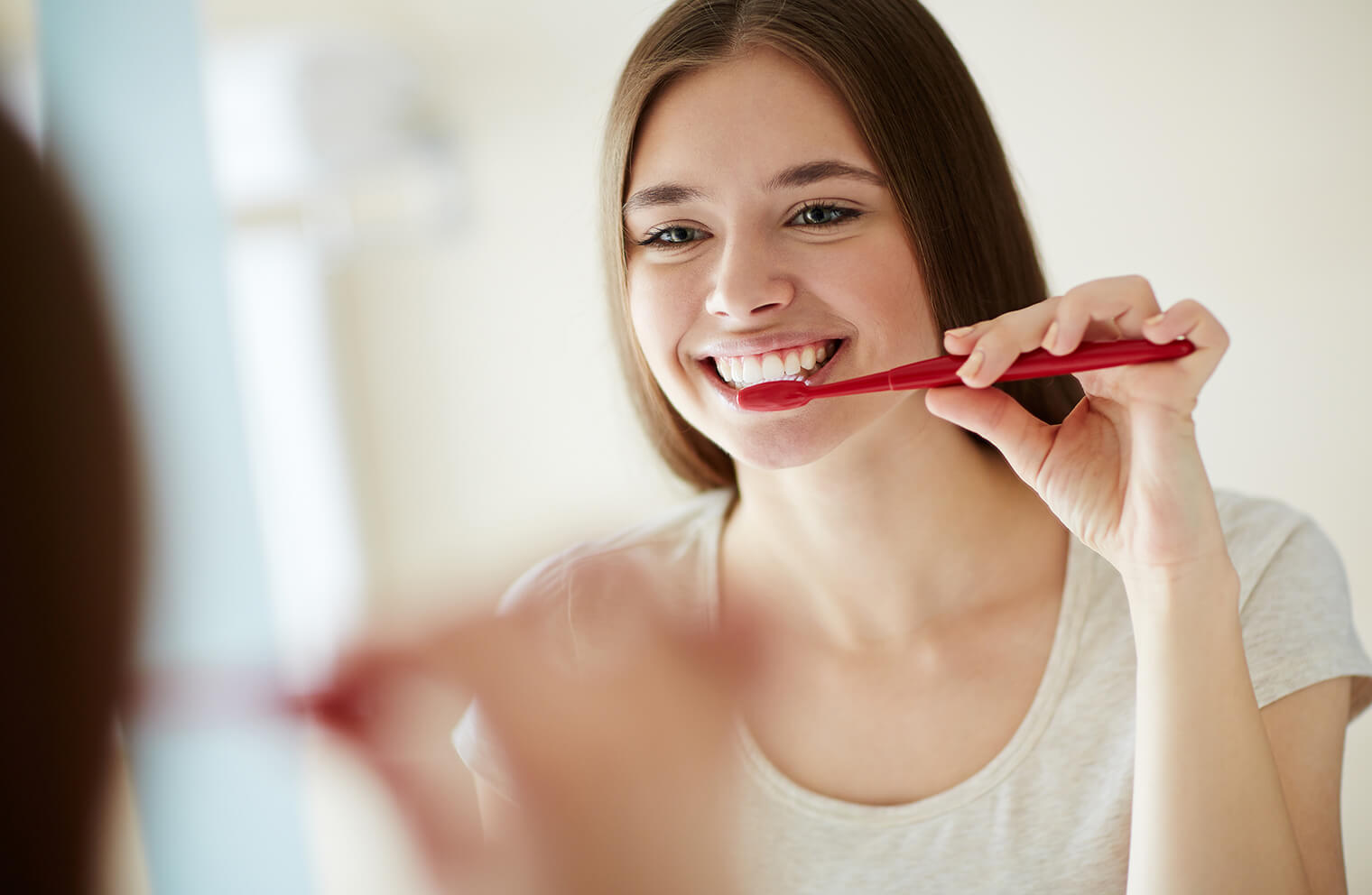 10 Reasons to Visit a Dental Clinic Before It’s Too Late