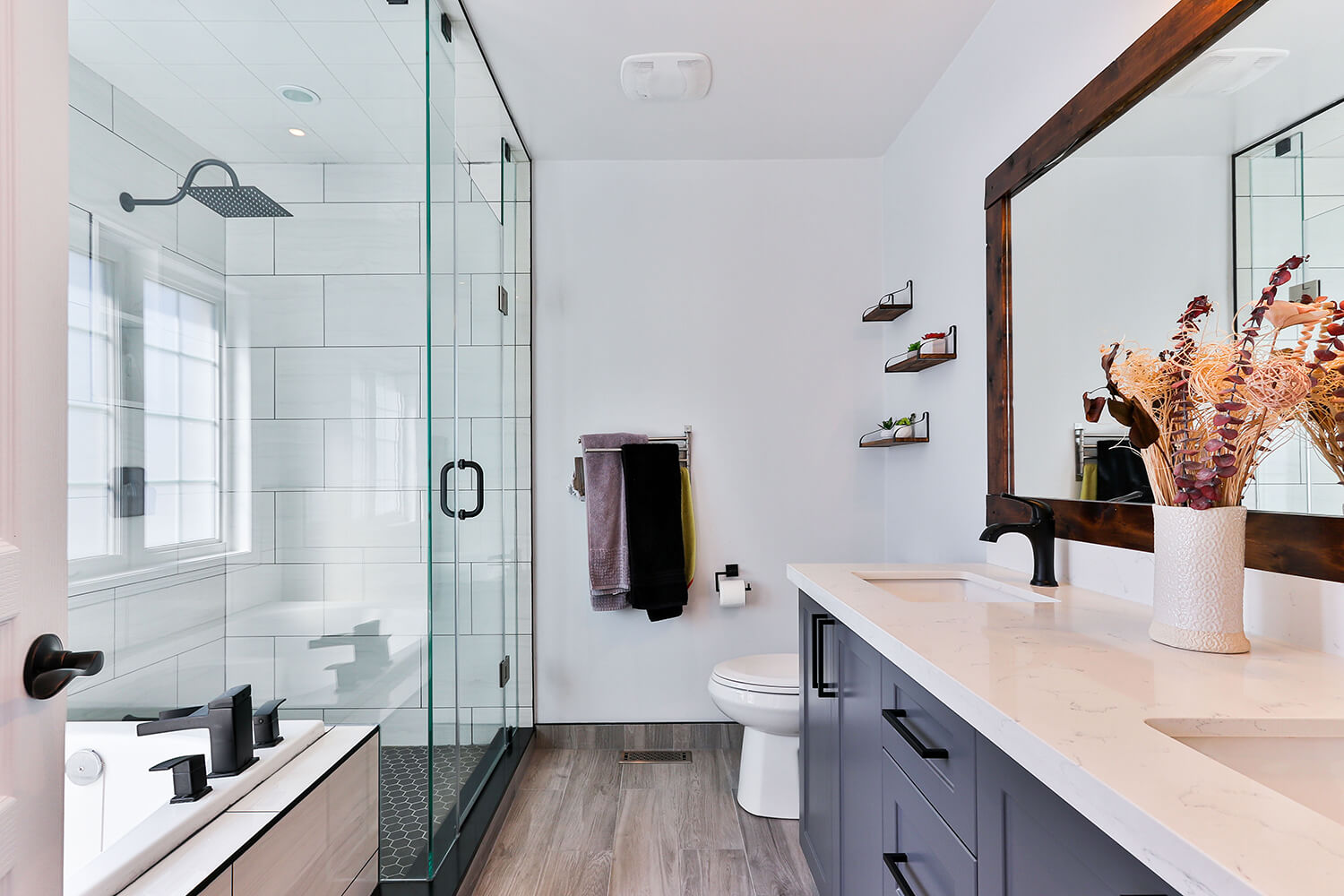 Elevate Your Bathroom with Expert Contractors in Orange County