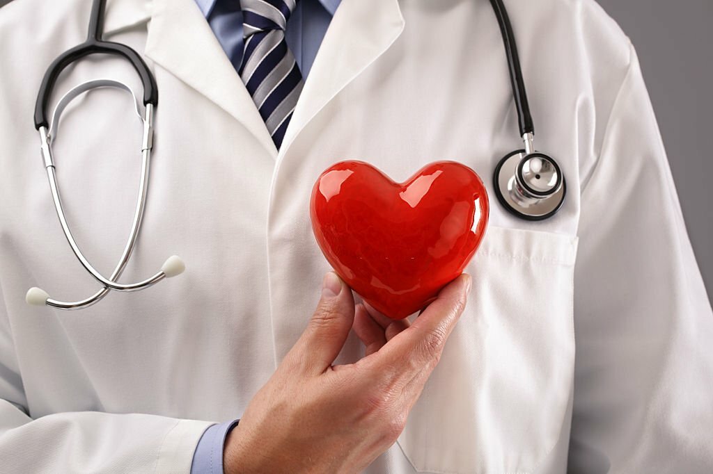 Why You Need to Consult the Best Cardiologist Doctor in Vadodara for Your Heart Health