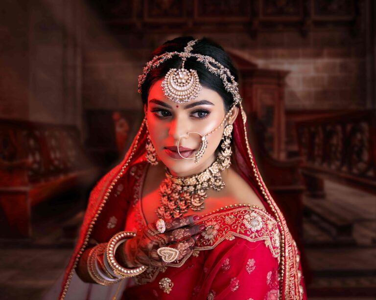 Everything You Need To Know About Using A Makeup Artist For Your Wedding