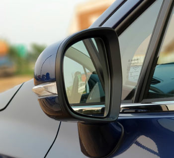 Overcoming Nervousness: How a Driving School in Cannock Can Help Anxious Learners