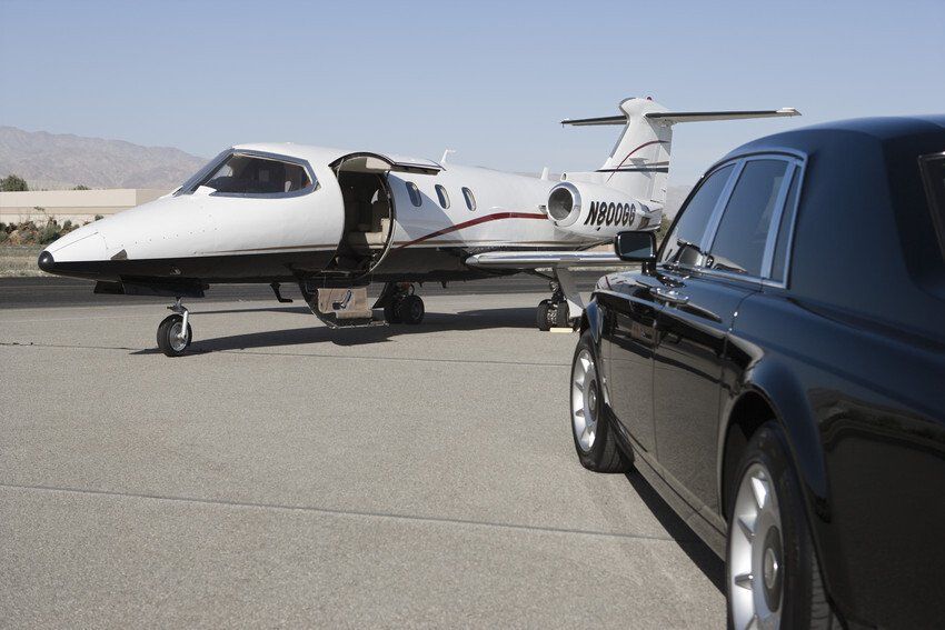 Rent Limousine for Wedding: Adding Elegance and Luxury to Your Special Day