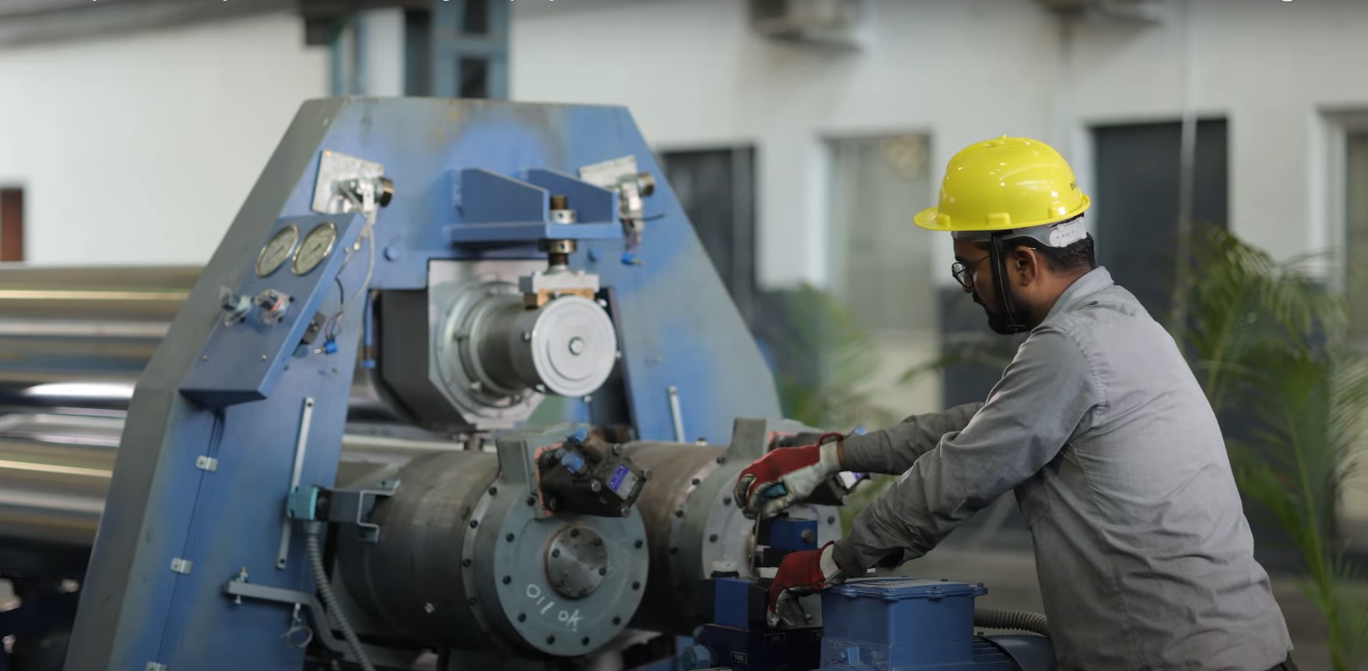 Crafting Precision: How India's Rolling Machine Manufacturers are Redefining Industry Standards