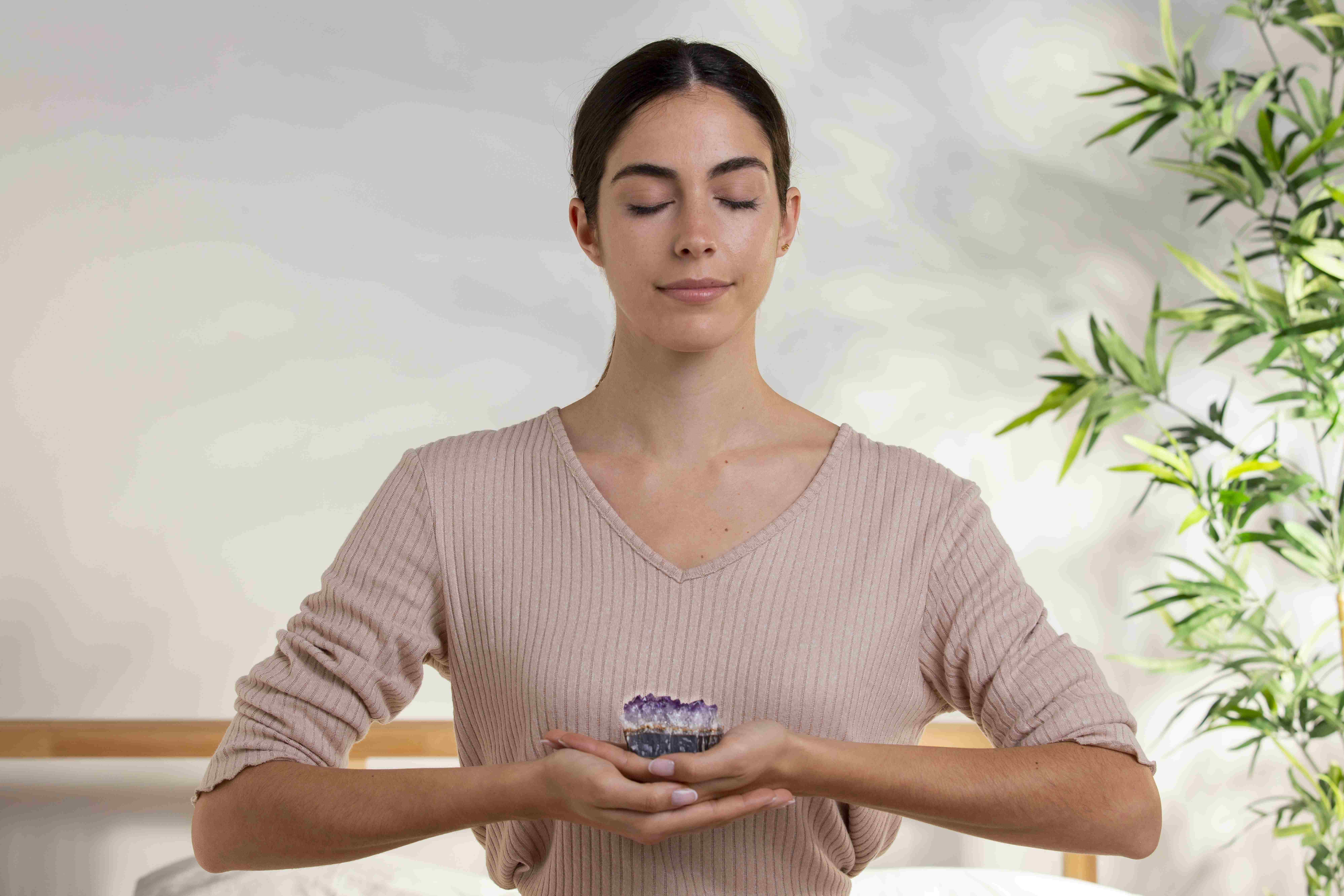 How to Create a Crystal Healing Routine: 7 Steps for Enhanced Wellness