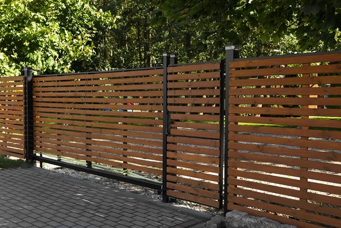 Safety First: How Composite Fencing Ensures Security for USA Homes