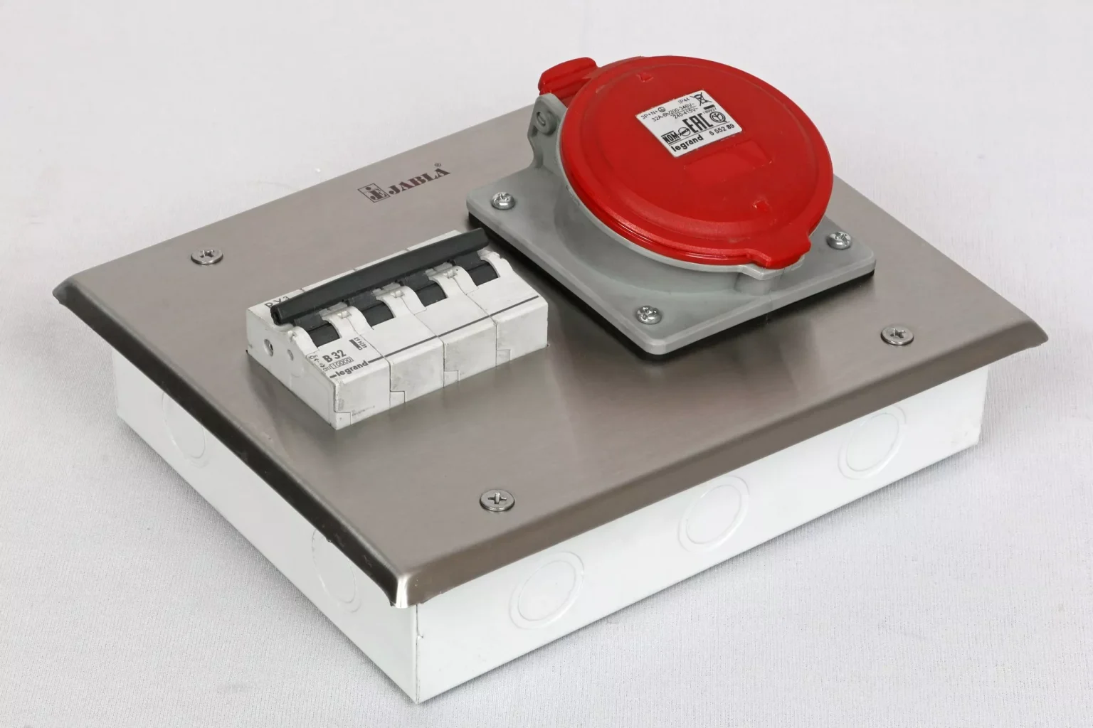 Prevent microscopic contamination using our advanced clean room LED light fixtures