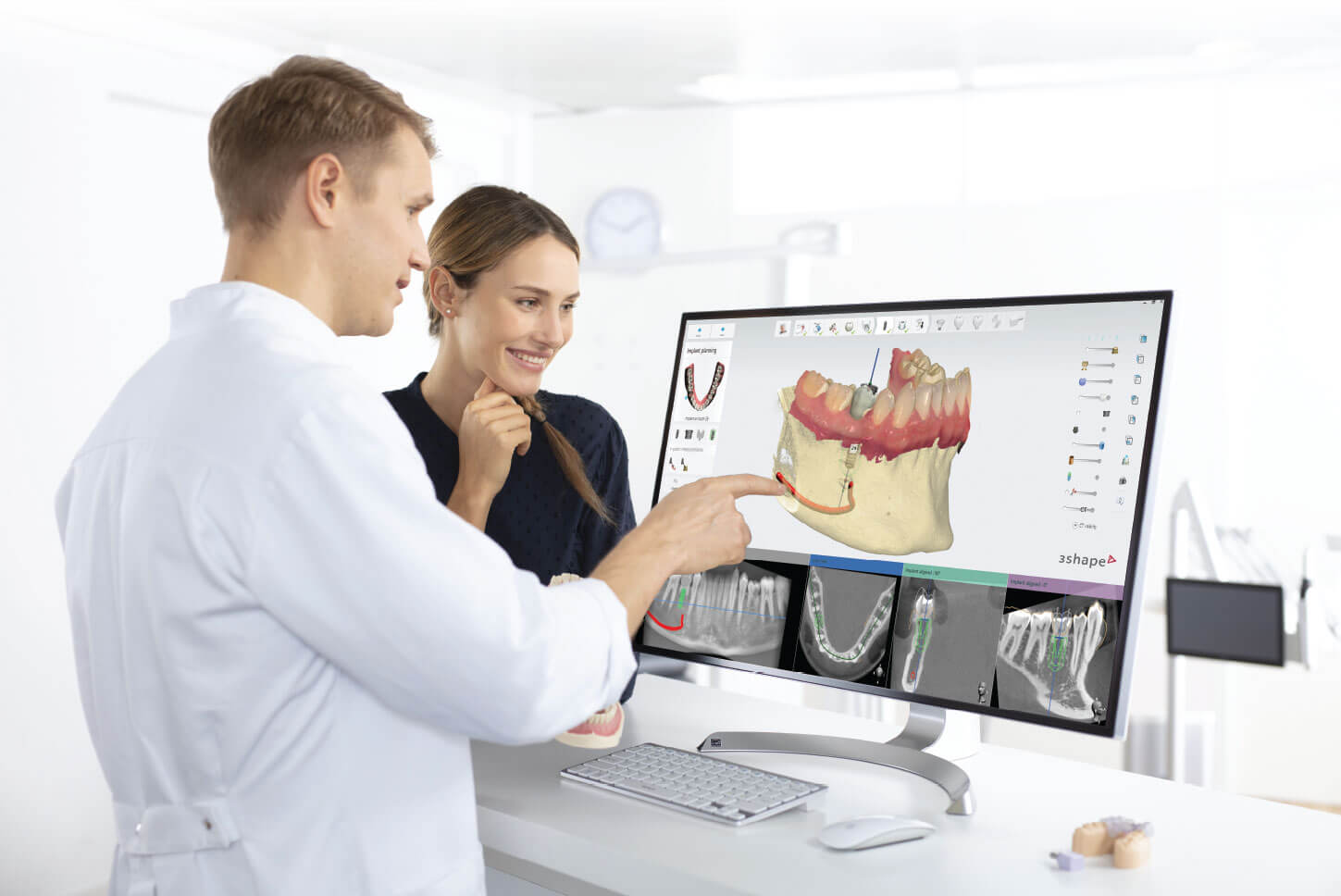 Smile Bright: Navigating the Evolving Landscape of the Dental Software Market