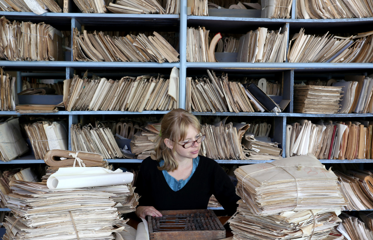Record Keeping System: Essential for Smooth Business Operations