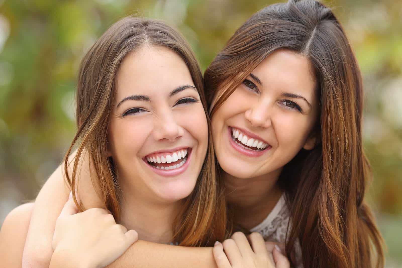 Professional vs. At-Home Teeth Whitening: Which Suits You Best in Winnipeg?