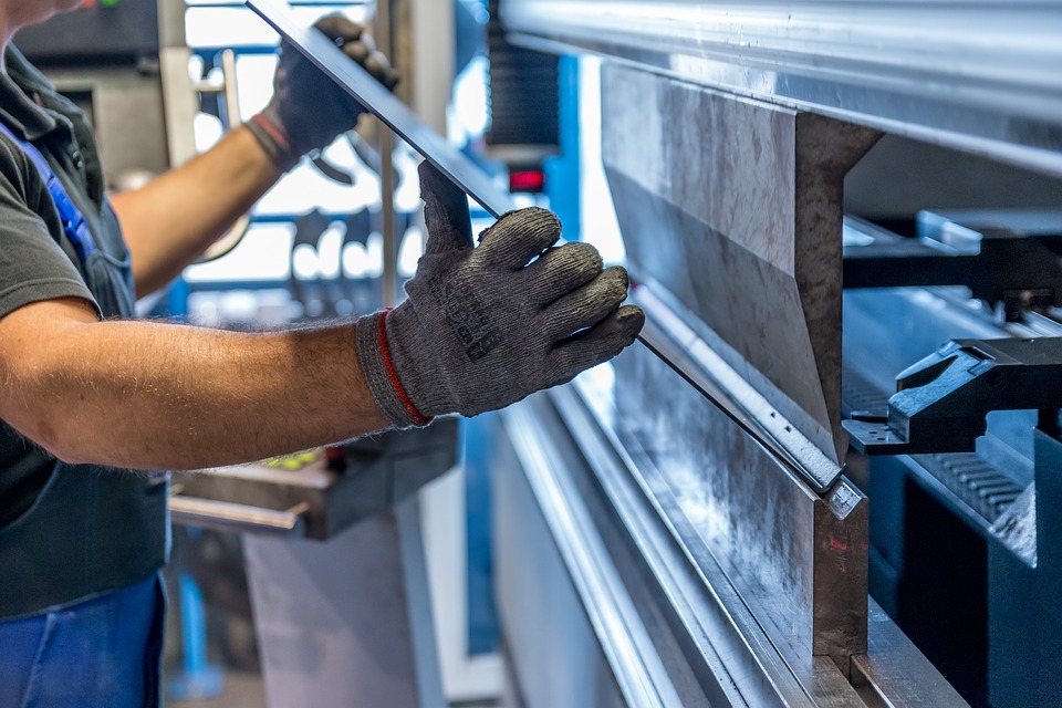 Global CNC CUTTING MACHINES Market Intelligence Report For Comprehensive Information 2018-2025- CNC CUTTING MACHINES Size, Trends, Forecast And Analysis