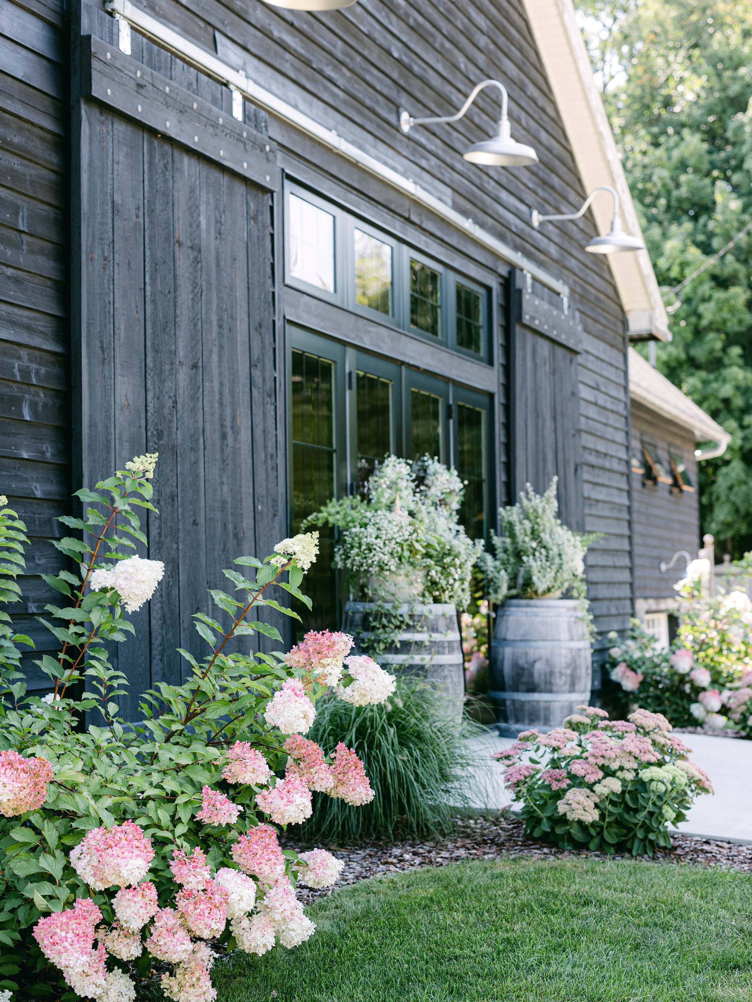 Charming Michigan Barn Wedding Venues at Westers Family Winery
