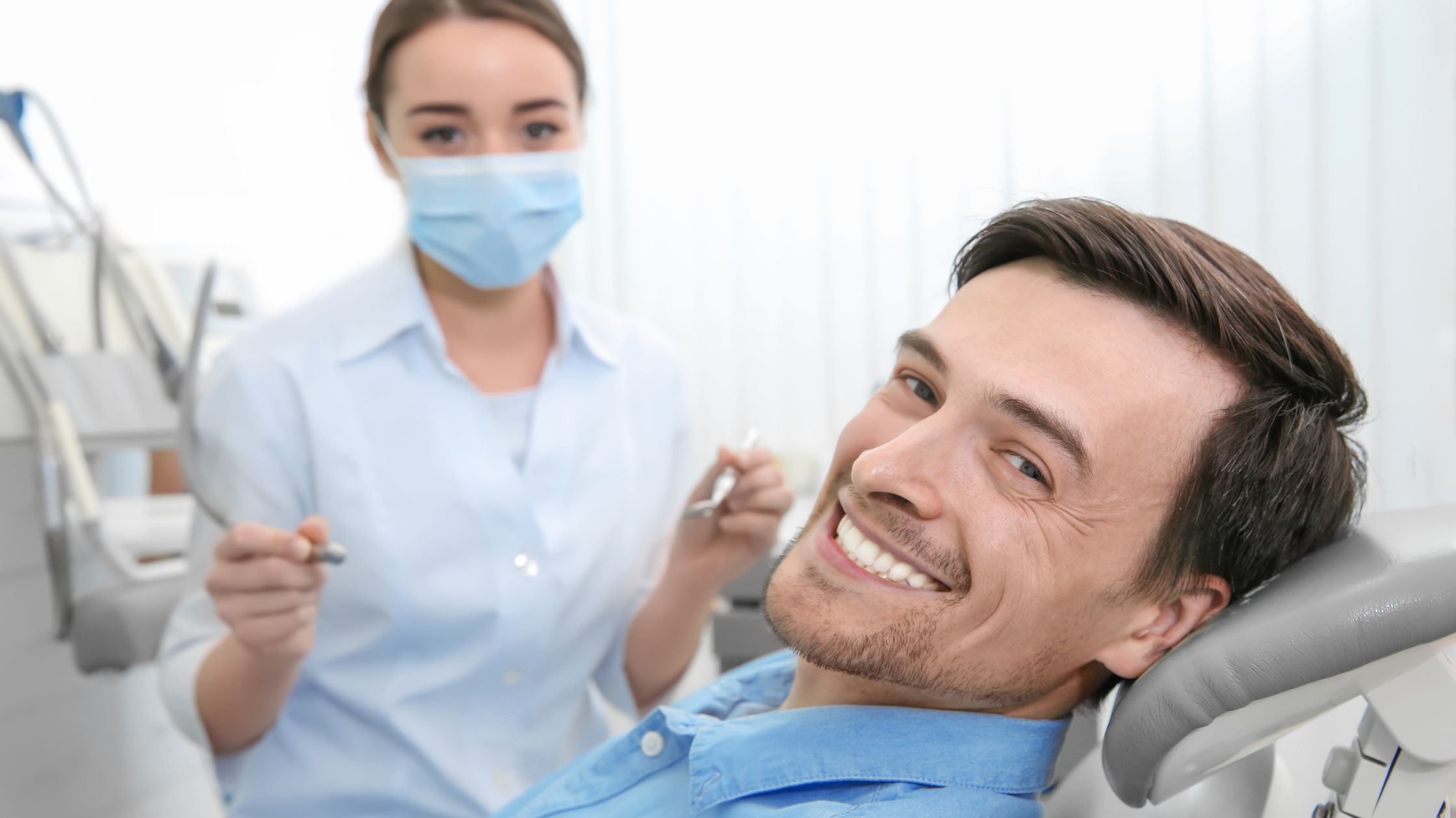 How to Choose the Best Periodontist: A Comprehensive Guide?