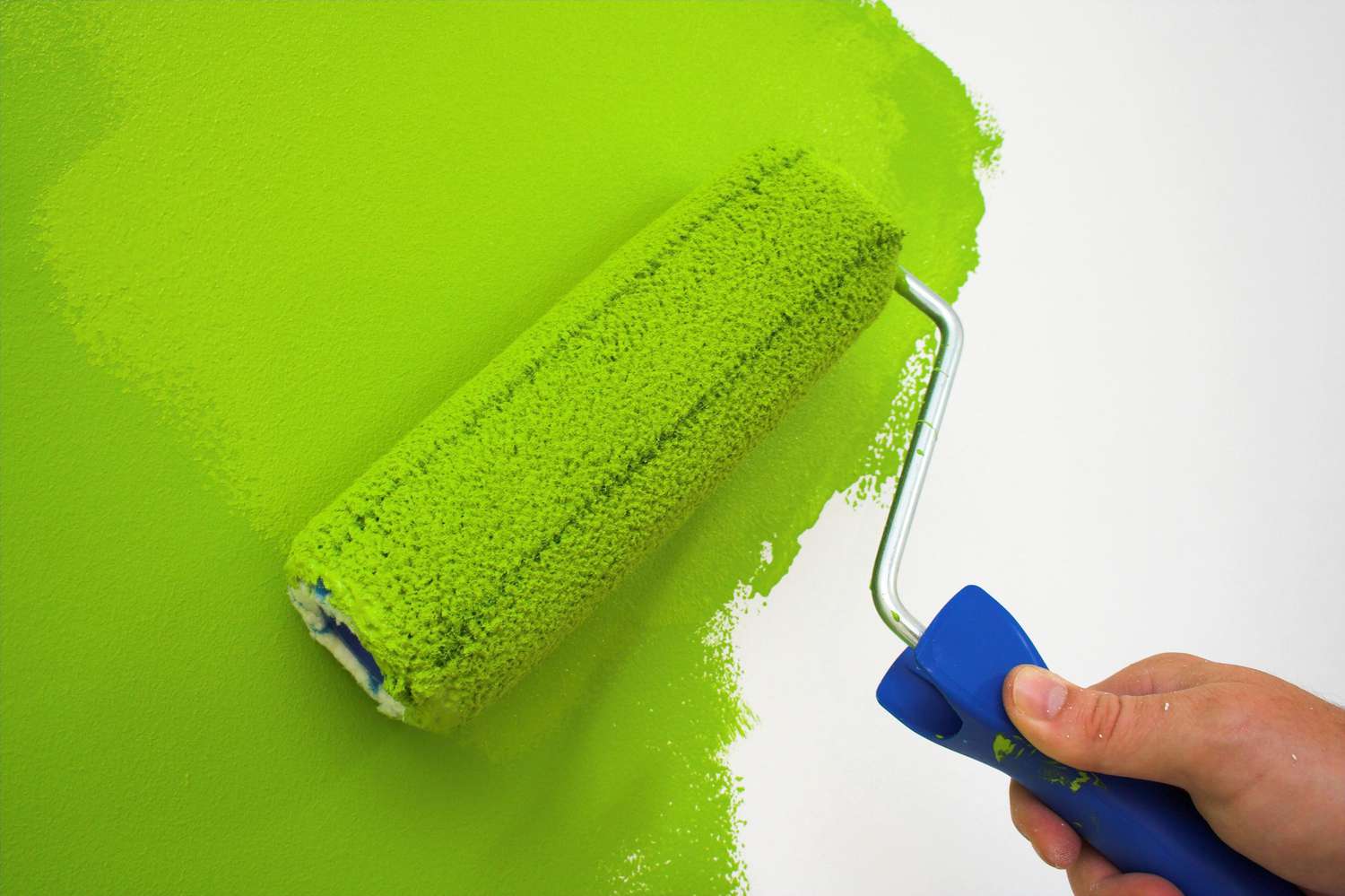 Eco-Friendly Paints: A Guide to Non-Toxic Options