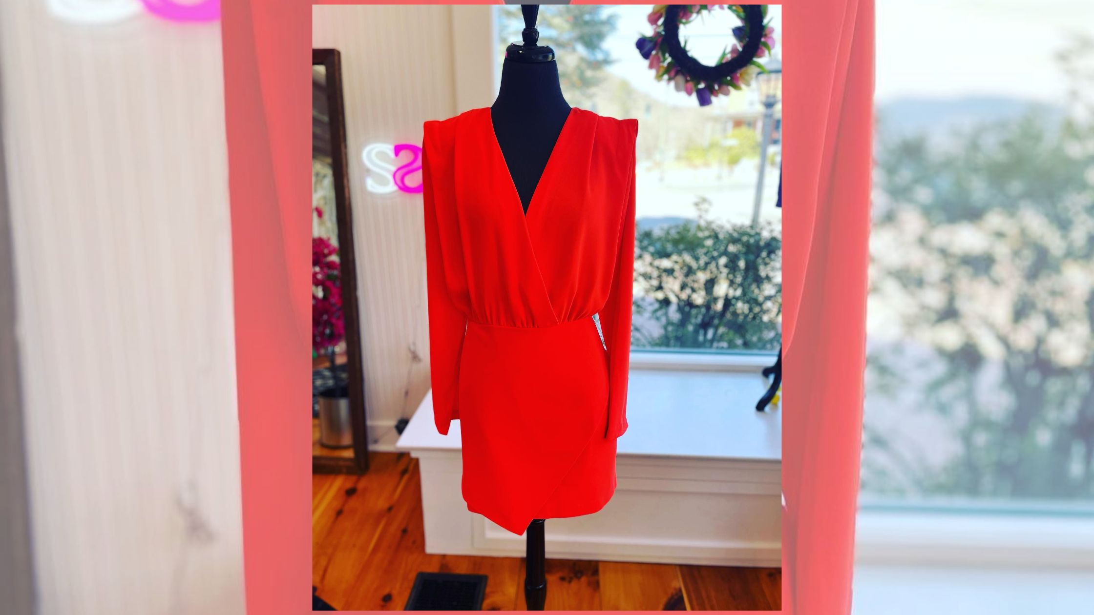 Styling Tips for Your Favorite Cocktail Dress!