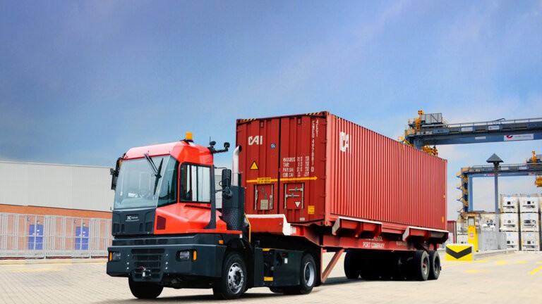 Global Terminal Tractor Market: Size, Share, Growth, and Trends Forecast to 2032